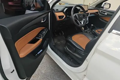 Wuling Hongguang S3