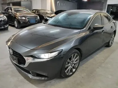 Mazda 3 Axela
