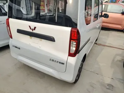 Wuling Zhiguang EV