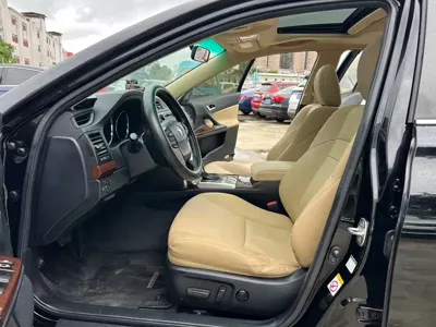 Toyota Reiz