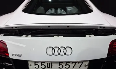 Audi R8