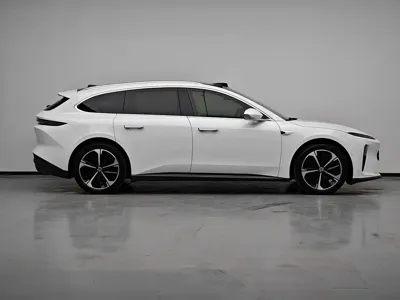 Nio ET5T