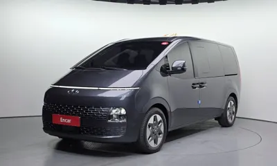 Hyundai Staria