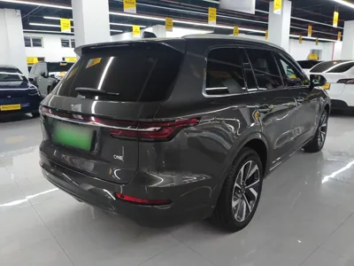 Li Auto ONE