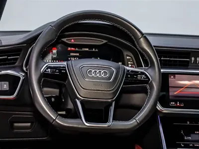 Audi A7L