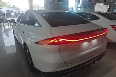 Geely Galaxy L6