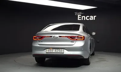 Renault-KoreaSamsung SM6