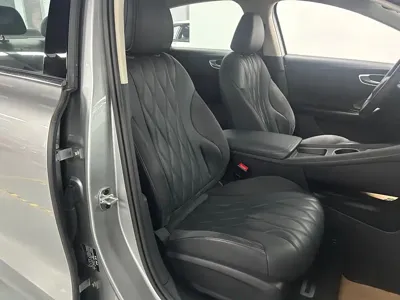 Roewe D7