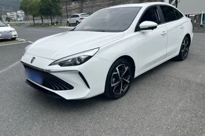 Roewe i5