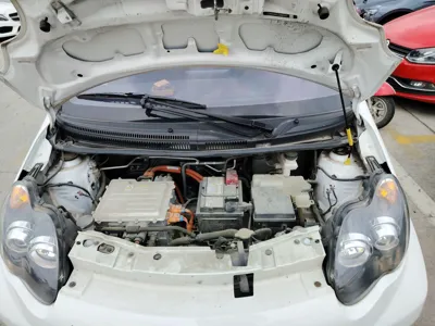 BYD e1