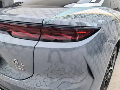 BYD 汉L