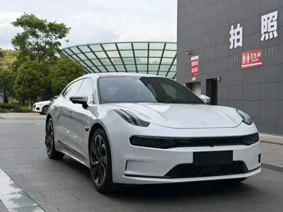 Zeekr 001