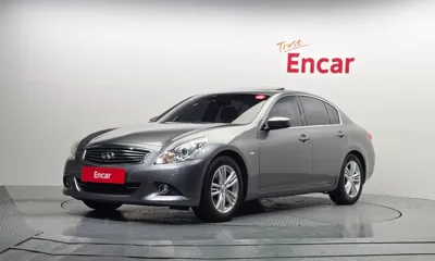 Infiniti G