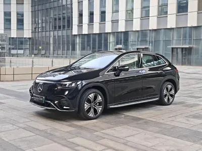 Mercedes-Benz EQE SUV