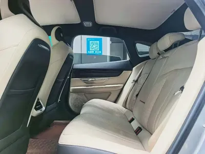 Xpeng P7