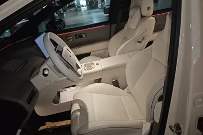 Li Auto Li Auto i6