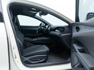 BYD 海豹06