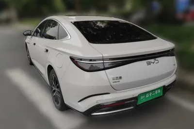 BYD Seal 07 DM-i