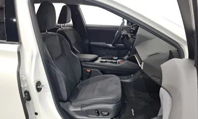 Lexus RZ