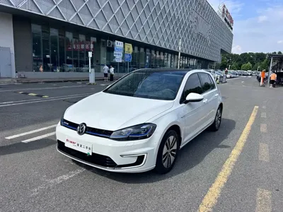 Volkswagen Golf EV