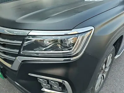Roewe RX8