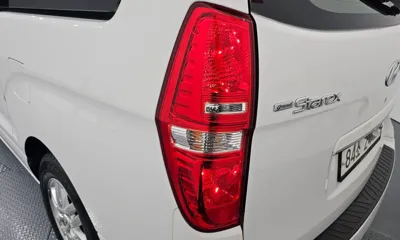 Hyundai Starex