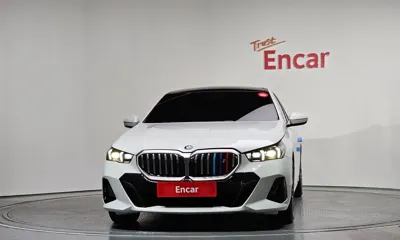 BMW i5