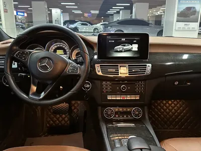 Mercedes-Benz CLS