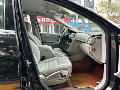 Mercedes-Benz R-Class