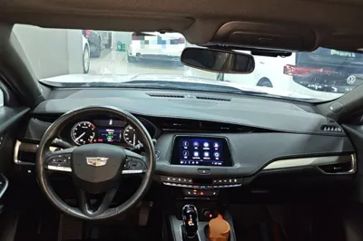 Cadillac XT4