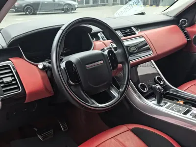 Land Rover Sport