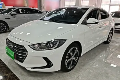 Hyundai Elantra (6th Generation