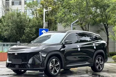 Geely Galaxy L7