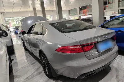 Jaguar XFL