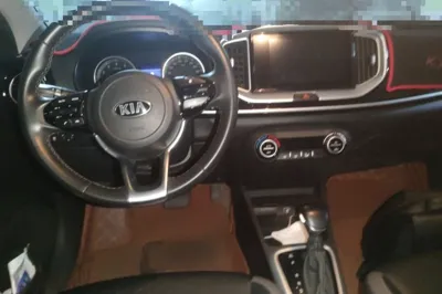 Kia kx1 Stonic