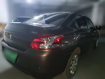 Peugeot 301