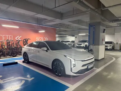 Kia K8