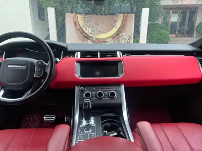 Land Rover Sport