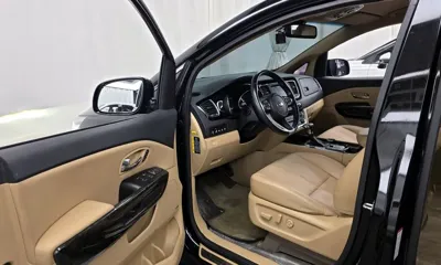 Kia Canival