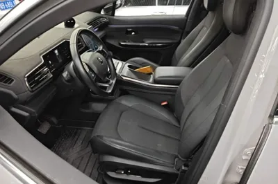 Nio EC6