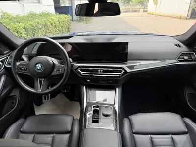 BMW 宝马i4 M