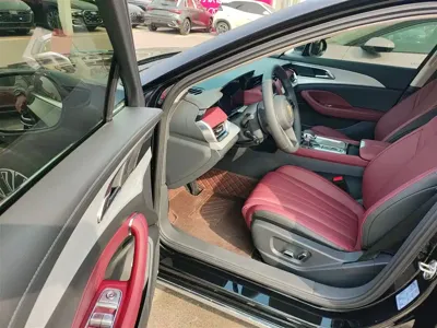 Hongqi Hongqi H5