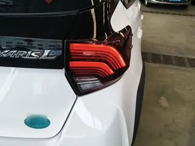 Toyota Yaris L