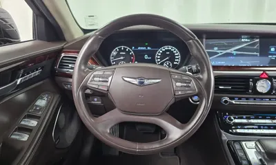 Genesis EQ900