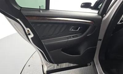 Ford Taurus