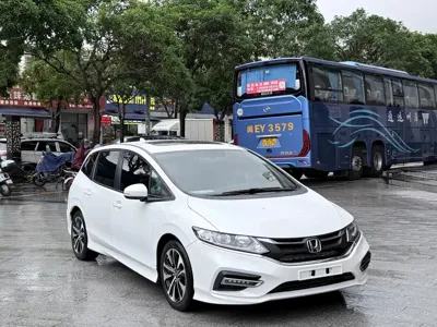 Honda Jade