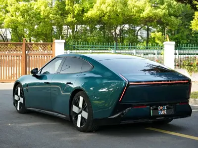 Xpeng P7