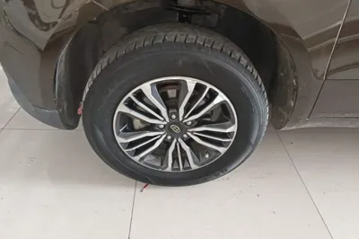 Geely Auto Vision X6