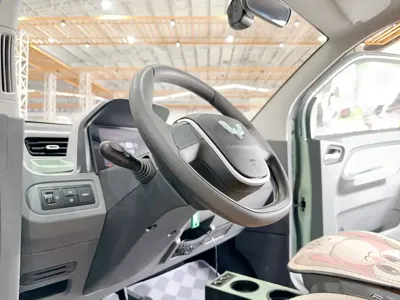 Wuling MINIEV