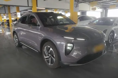Nio EC6
